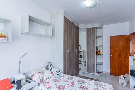 Casa à venda com 176m², 3 quartos e 3 vagasQuarto 3