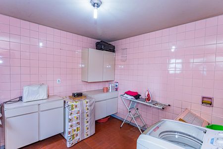 Casa à venda com 176m², 3 quartos e 3 vagasÁrea de serviço - edícula