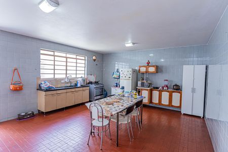 Casa à venda com 176m², 3 quartos e 3 vagasCozinha