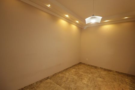 Casa para alugar com 300m², 3 quartos e 2 vagasCozinha