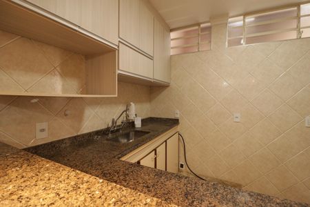 Casa para alugar com 300m², 3 quartos e 2 vagasCozinha