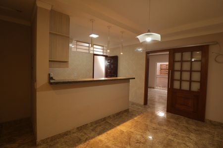 Casa para alugar com 300m², 3 quartos e 2 vagasCozinha