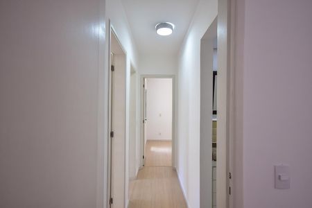 Corredor de apartamento à venda com 3 quartos, 109m² em Vila Andrade, São Paulo