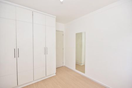 Apartamento para alugar com 109m², 3 quartos e 2 vagasQuarto 2