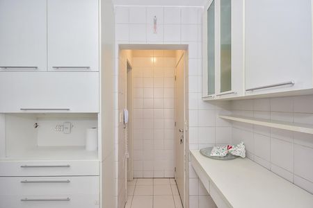Apartamento para alugar com 109m², 3 quartos e 2 vagasCozinha