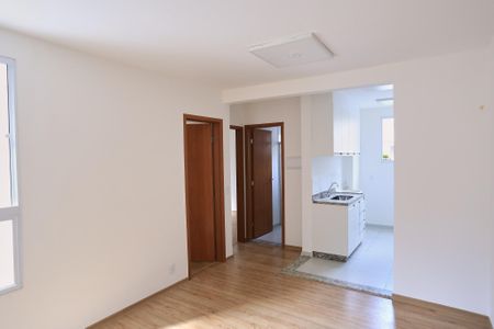 Sala de apartamento à venda com 2 quartos, 55m² em Colégio Batista, Belo Horizonte
