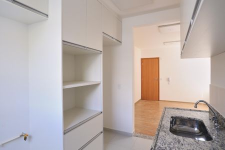 Apartamento à venda com 55m², 2 quartos e 1 vaga Apartamento à venda com 55m², 2 quartos e 1 vagaCozinha e Área de Serviço