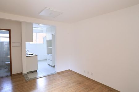 Sala de apartamento à venda com 2 quartos, 55m² em Colégio Batista, Belo Horizonte