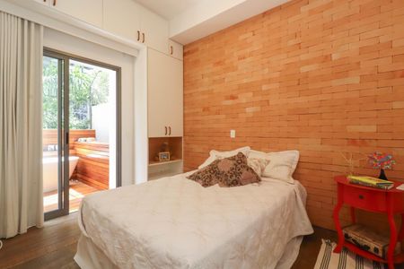 Apartamento à venda com 82m², 2 quartos e 1 vagaSuíte