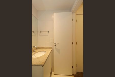 Apartamento à venda com 82m², 2 quartos e 1 vagaBanheiro da Suíte