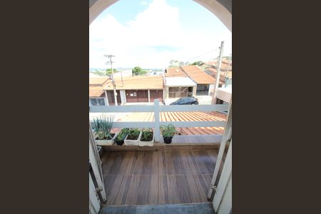 Casa para alugar com 150m², 3 quartos e 2 vagasSuíte 2