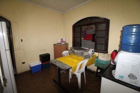 Casa para alugar com 150m², 3 quartos e 2 vagasCozinha