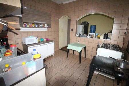 Casa para alugar com 150m², 3 quartos e 2 vagasCozinha