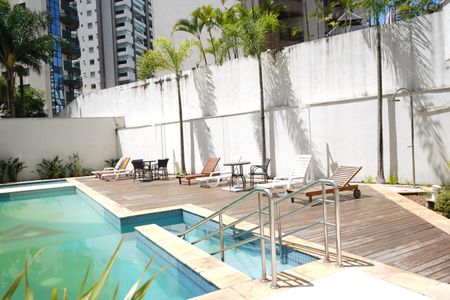 Apartamento para alugar com 52m², 1 quarto e 1 vagaPiscina