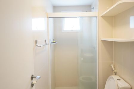 Banheiro de apartamento para alugar com 1 quarto, 52m² em Jardim Analia Franco, São Paulo