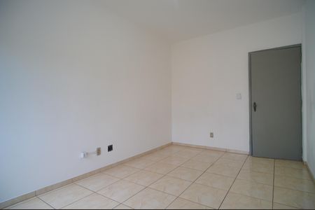 Quarto de apartamento para alugar com 1 quarto, 40m² em Scharlau, São Leopoldo