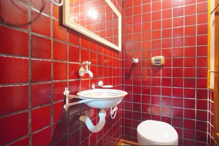 Casa à venda com 288m², 3 quartos e 2 vagasLavabo