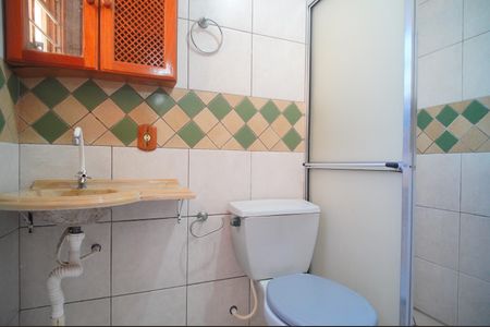 Casa à venda com 288m², 3 quartos e 2 vagasBanheiro