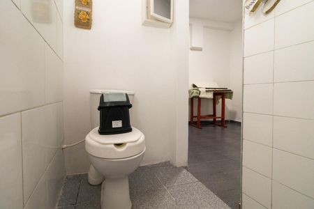 Casa para alugar com 250m², 3 quartos e 1 vagaBanheiro da Suíte