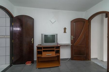 Casa para alugar com 250m², 3 quartos e 1 vagaSala