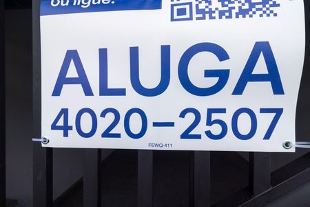 Casa para alugar com 250m², 3 quartos e 1 vagaPlaca instalada