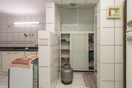 Casa para alugar com 250m², 3 quartos e 1 vagaCozinha