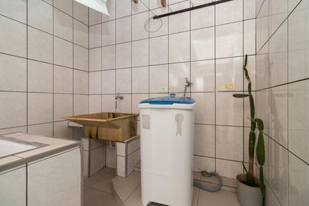 Casa para alugar com 250m², 3 quartos e 1 vagaÁrea de Serviço
