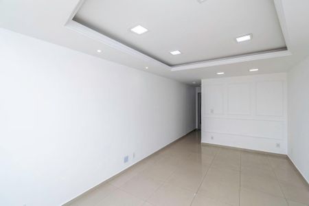 Apartamento à venda com 65m², 2 quartos e 1 vaga Apartamento à venda com 65m², 2 quartos e 1 vagaSala