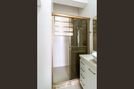 Apartamento à venda com 65m², 2 quartos e 1 vaga Apartamento à venda com 65m², 2 quartos e 1 vagaBanheiro