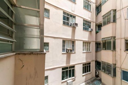 Apartamento à venda com 65m², 2 quartos e 1 vaga Apartamento à venda com 65m², 2 quartos e 1 vagaVista do Quarto 2