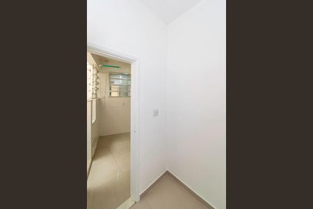 Apartamento à venda com 65m², 2 quartos e 1 vaga Apartamento à venda com 65m², 2 quartos e 1 vagaQuarto de Serviço