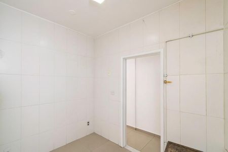 Apartamento à venda com 65m², 2 quartos e 1 vaga Apartamento à venda com 65m², 2 quartos e 1 vagaCozinha