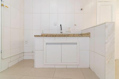 Apartamento à venda com 65m², 2 quartos e 1 vaga Apartamento à venda com 65m², 2 quartos e 1 vagaCozinha - Armários