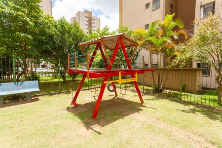 Apartamento para alugar com 49m², 2 quartos e 1 vagaÁrea comum - Playground