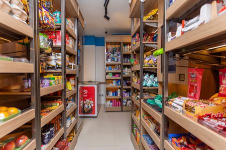 Apartamento para alugar com 49m², 2 quartos e sem vagaMercado 24h