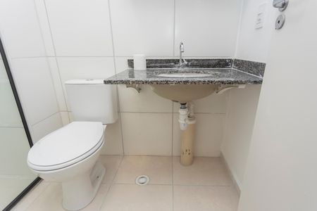 Apartamento para alugar com 49m², 2 quartos e sem vagaBanheiro