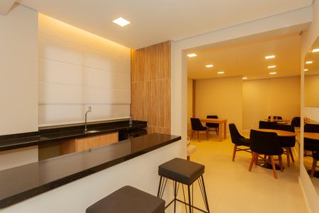 Apartamento para alugar com 49m², 2 quartos e sem vaga Apartamento para alugar com 49m², 2 quartos e sem vagaÁrea comum - Salão de festas