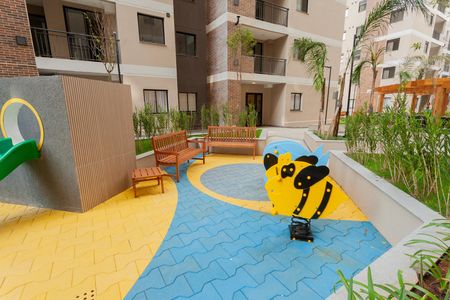 Apartamento para alugar com 49m², 2 quartos e sem vaga Apartamento para alugar com 49m², 2 quartos e sem vagaÁrea comum - Playground