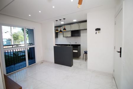 Sala de apartamento para alugar com 1 quarto, 45m² em Ramos, Rio de Janeiro