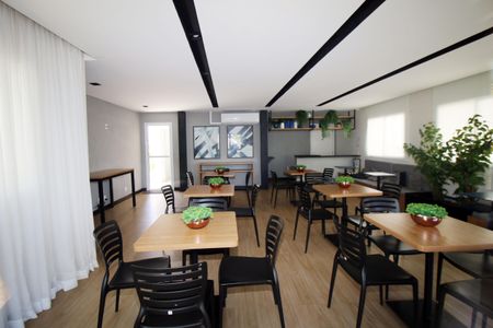 Apartamento para alugar com 45m², 1 quarto e 1 vagaÁrea comum - Salão de festas