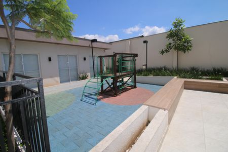 Apartamento para alugar com 45m², 1 quarto e 1 vagaÁrea comum - Playground