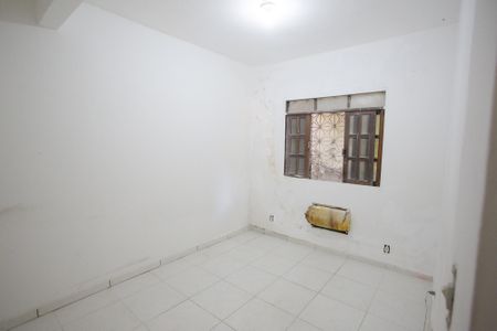 Casa para alugar com 60m², 2 quartos e 2 vagasQuarto 1