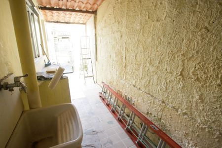 Casa para alugar com 60m², 2 quartos e 2 vagasÁrea de Serviço