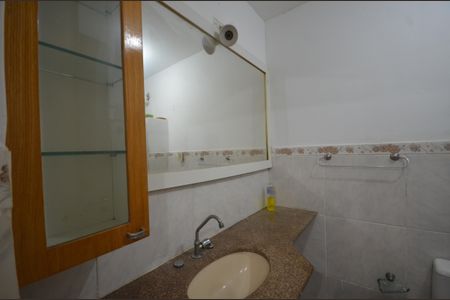 Casa para alugar com 70m², 2 quartos e sem vagaBanheiro