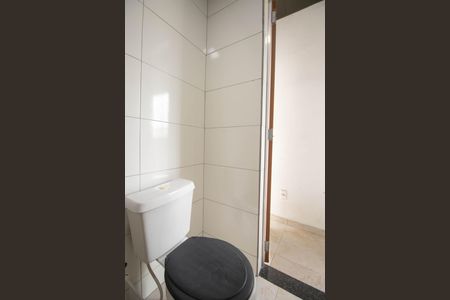 Banheiro de casa para alugar com 1 quarto, 38m² em Boa Vista, São Gonçalo