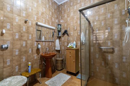 Casa à venda com 150m², 3 quartos e 2 vagasBanheiro