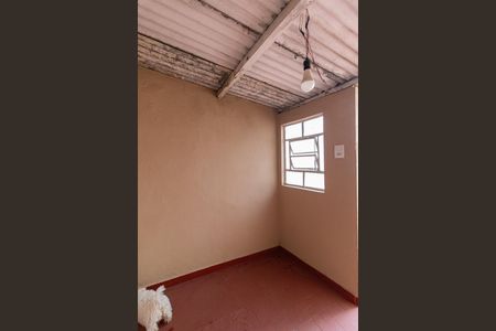 Casa à venda com 150m², 3 quartos e 2 vagasQuarto de Serviço