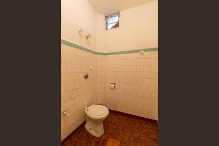 Casa à venda com 150m², 3 quartos e 2 vagasBanheiro 2