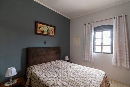 Casa à venda com 150m², 3 quartos e 2 vagasQuarto 2