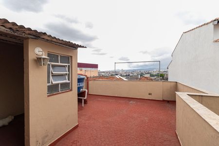 Casa à venda com 150m², 3 quartos e 2 vagasLaje